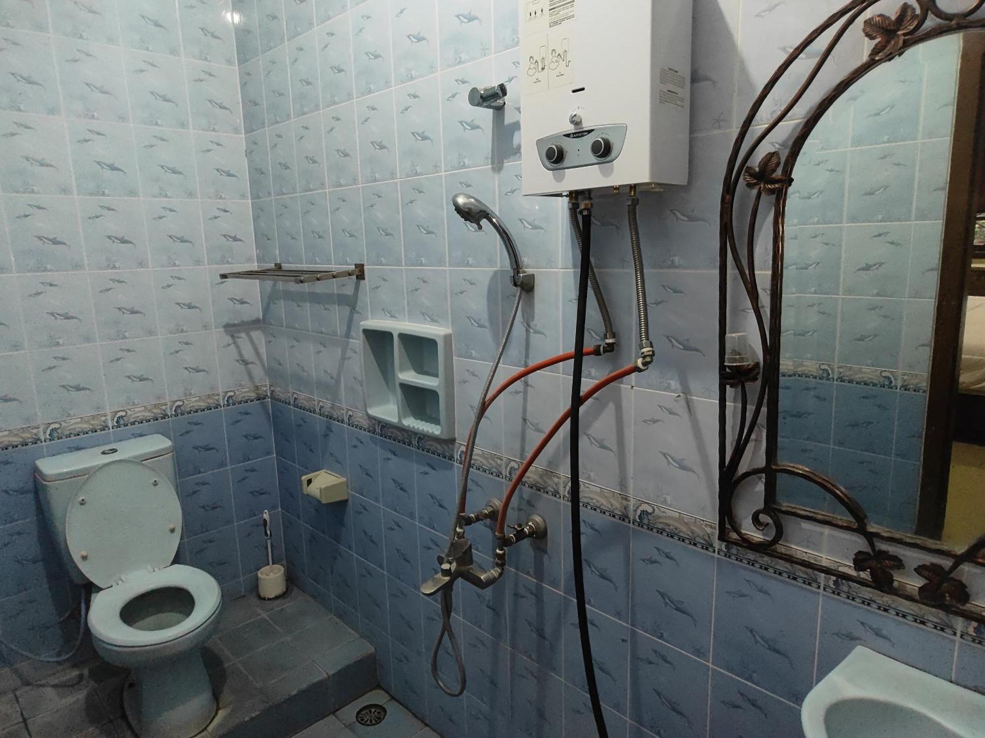 Tirto 27 Homestay Джокьякарта Экстерьер фото